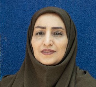 عکس خانم ملک آموزگار تخصصی ادبیات دبستان نورامیر اصفهان