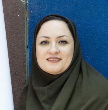 عکس خانم سرگلزایی آموزگار تخصصی ریاضی