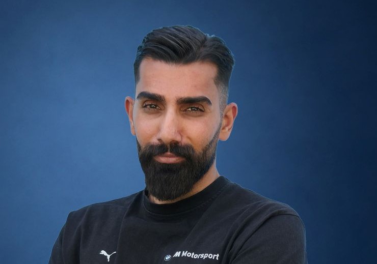 عکس آقای امیرحسین عموشاهی مربی ورزش پیش دبستان و دبستان نورامیر